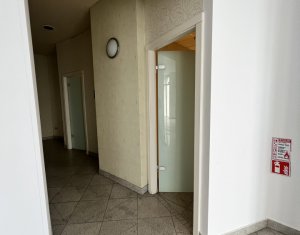 Espace Commercial à louer dans Cluj-napoca, zone Centru