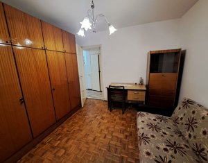 Apartament decomandat, 3 camere, balcon, Manastur