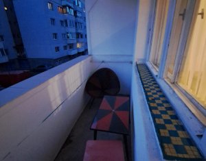 Apartament decomandat, 3 camere, balcon, Manastur