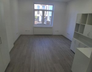 Apartament la casa, 3 camere, parcare, Centru, Cluj-Napoca