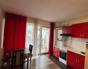 Apartament modern, zona centrala, etaj intermediar, lift