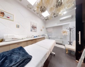 Spatiu comercial amenajat beauty center, piata Timotei Cipariu