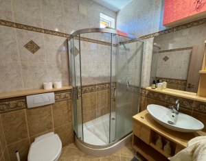 Vila in Faget, zona Vila Tusa, 400 mp, 2412 mp teren
