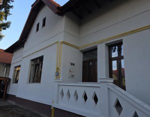 Spatiu birou la vila interbelica, 4 incaperi 2 bai 130mp 1 parcare